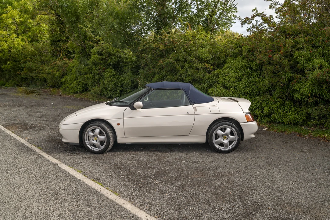 1995 Lotus Elan M100 - Image 8 of 31