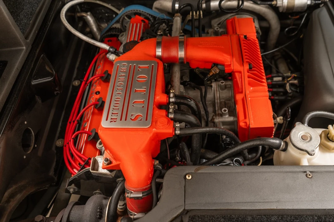1995 Lotus Esprit Series 4 - Image 12 of 21
