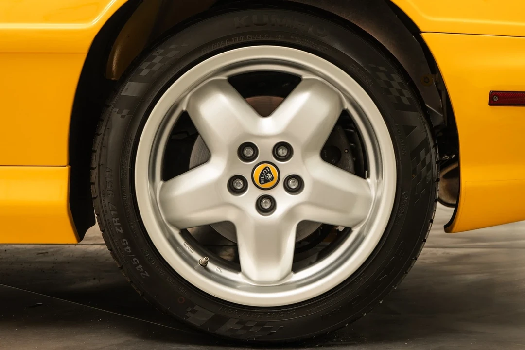 1995 Lotus Esprit Series 4 - Image 11 of 21