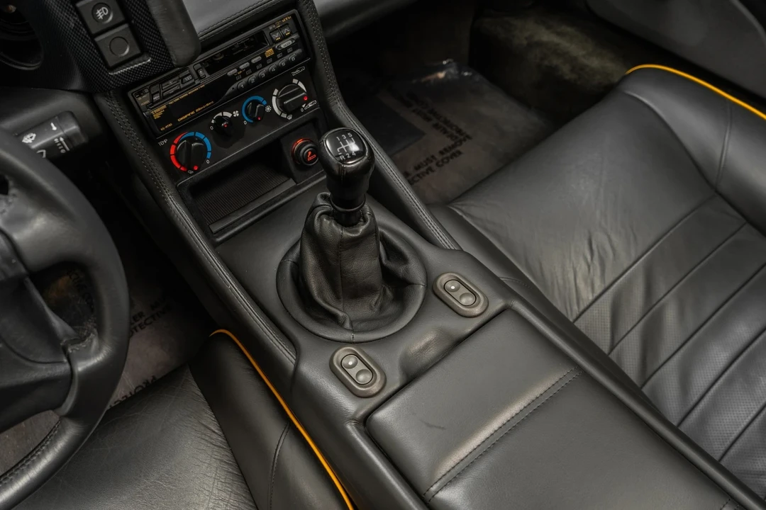 1995 Lotus Esprit Series 4 - Image 16 of 21