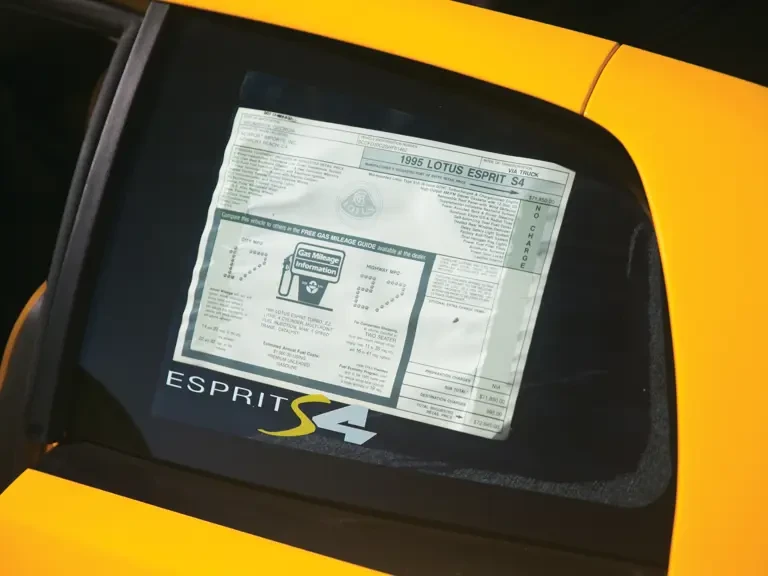 1995 Lotus Esprit Series 4 - Image 22 of 27