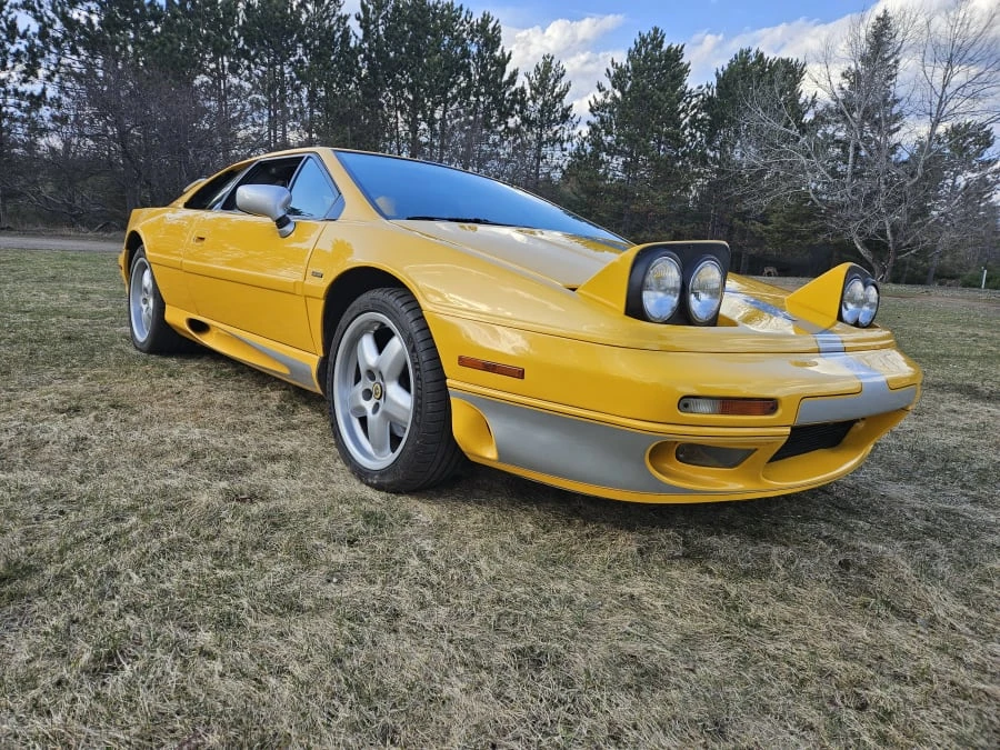 1995 Lotus Esprit Series 4 - Image 5 of 11
