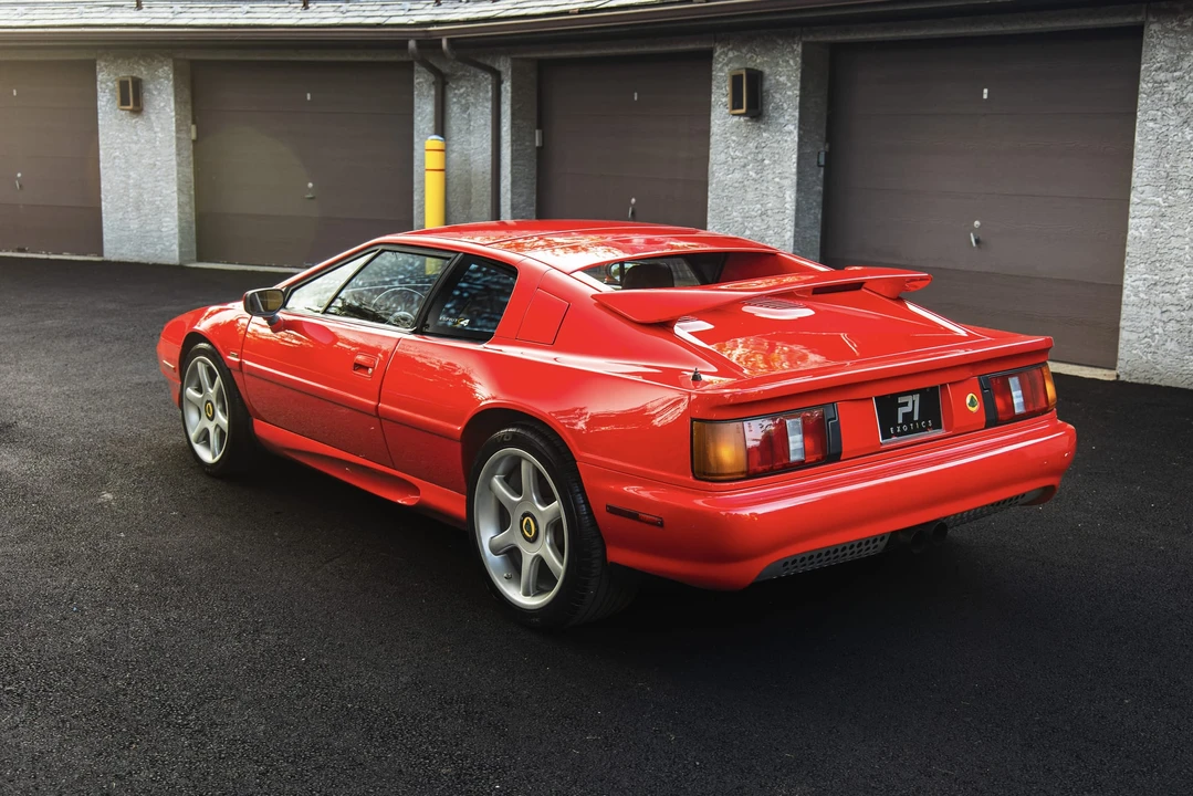 1995 Lotus Esprit Series 4 - Image 16 of 31