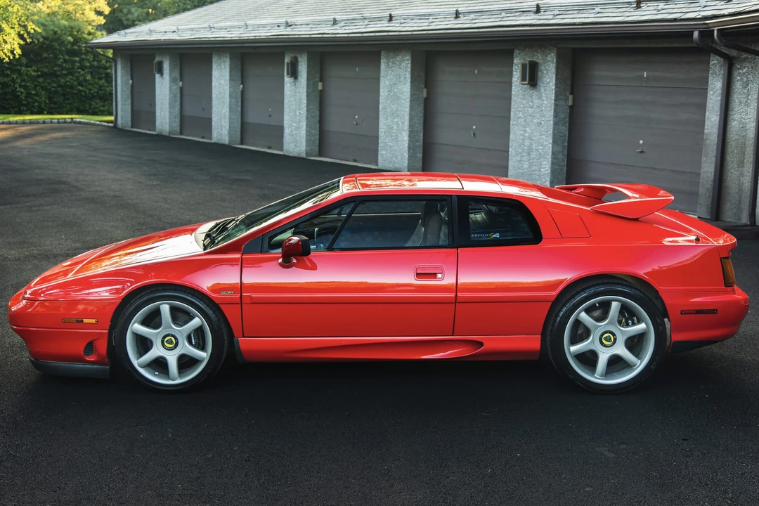 1995 Lotus Esprit Series 4 - Image 17 of 31