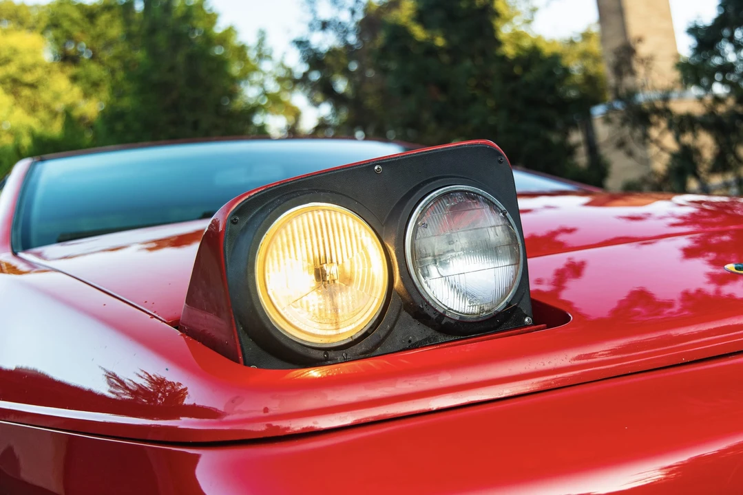 1995 Lotus Esprit Series 4 - Image 24 of 31