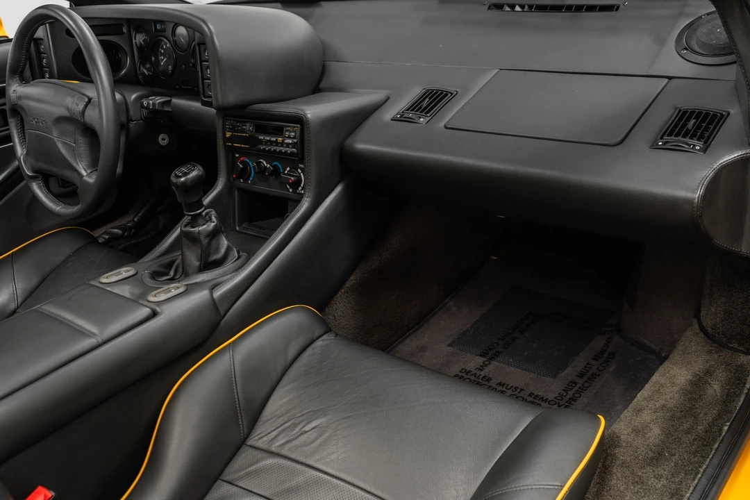 1995 Lotus Esprit Series 4 - Image 14 of 21