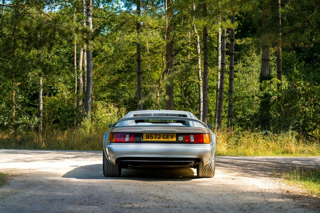 1995 Lotus Esprit Series 4 - Image 4 of 30