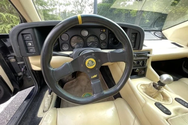 1995 Lotus Esprit Series 4 - Image 5 of 6