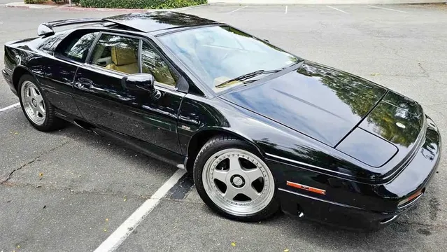 1995 Lotus Esprit S4