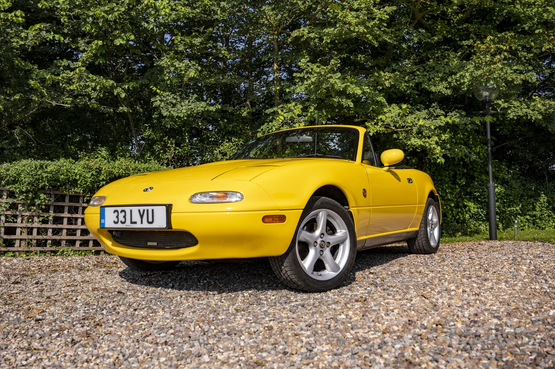 1995 Mazda NA MX-5 Miata - Image 6 of 31