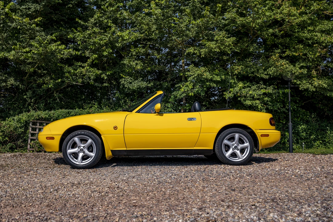 1995 Mazda NA MX-5 Miata - Image 15 of 31