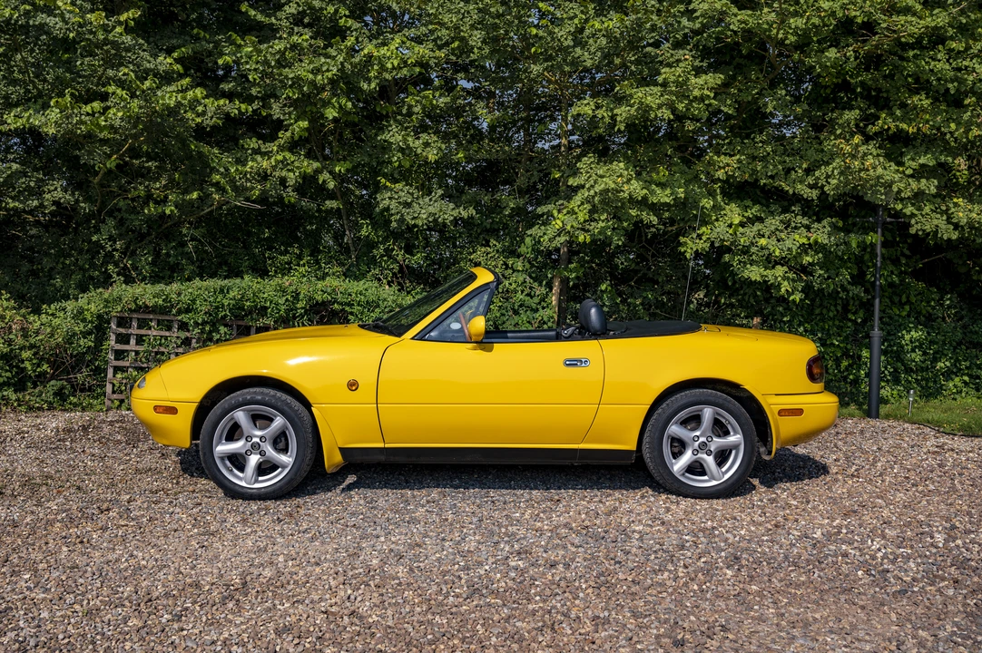 1995 Mazda NA MX-5 Miata - Image 16 of 31