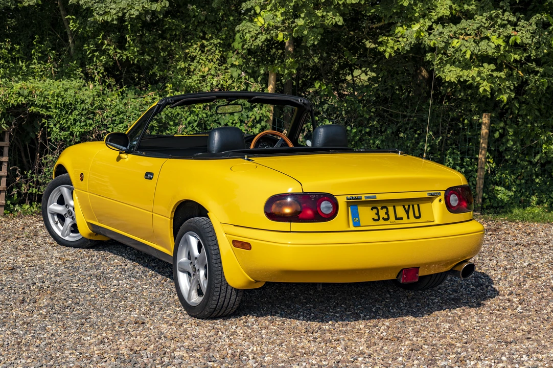 1995 Mazda NA MX-5 Miata - Image 18 of 31