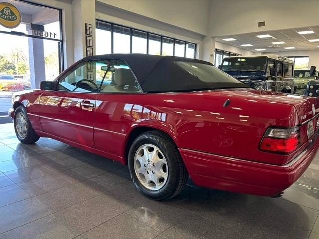 1995 Mercedes-Benz W124 E-Class - Image 6 of 21