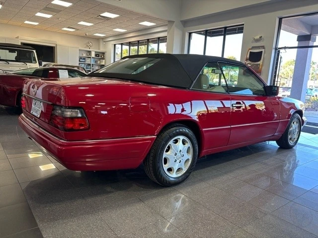 1995 Mercedes-Benz W124 E-Class - Image 16 of 21
