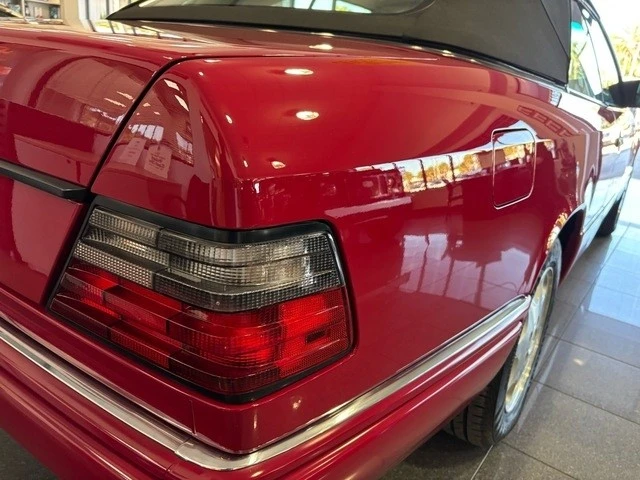 1995 Mercedes-Benz W124 E-Class - Image 13 of 21