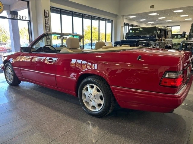 1995 Mercedes-Benz W124 E-Class - Image 3 of 21