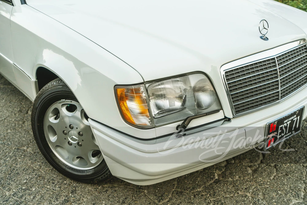 1995 Mercedes-Benz W124 E-Class - Image 4 of 16