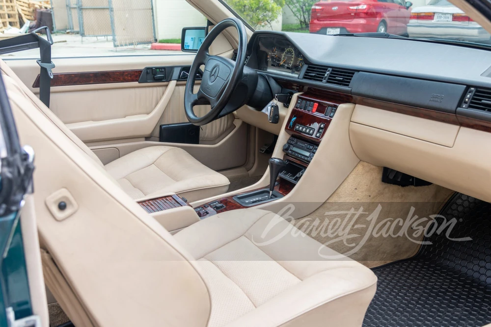 1995 Mercedes-Benz W124 E-Class - Image 21 of 31