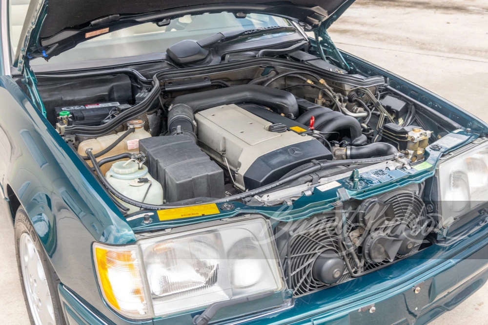 1995 Mercedes-Benz W124 E-Class - Image 24 of 31