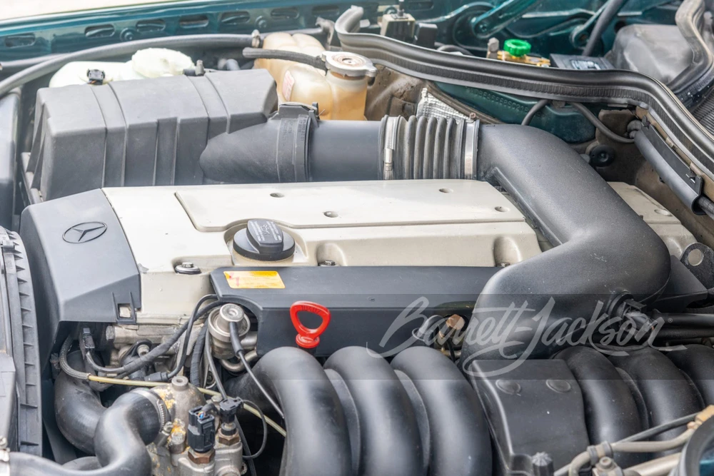 1995 Mercedes-Benz W124 E-Class - Image 29 of 31