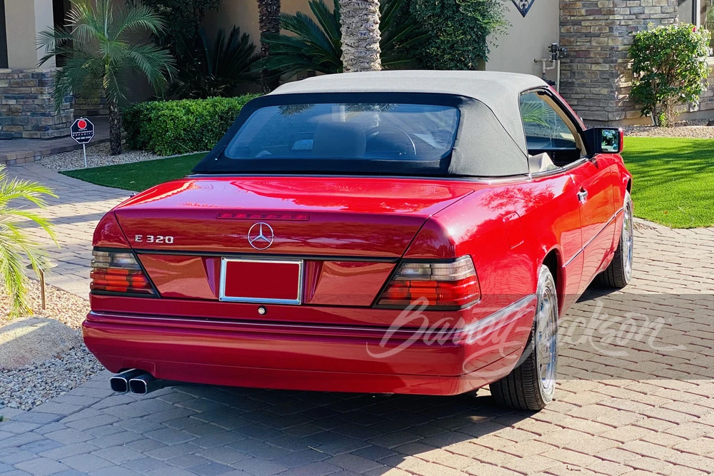 1995 Mercedes-Benz W124 E-Class - Image 15 of 16