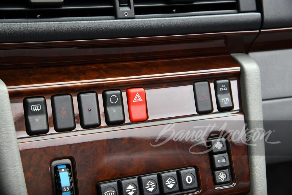 1995 Mercedes-Benz W124 E-Class - Image 12 of 31