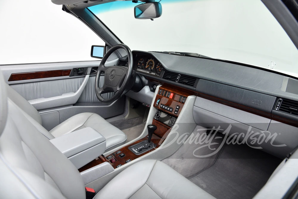 1995 Mercedes-Benz W124 E-Class - Image 17 of 31