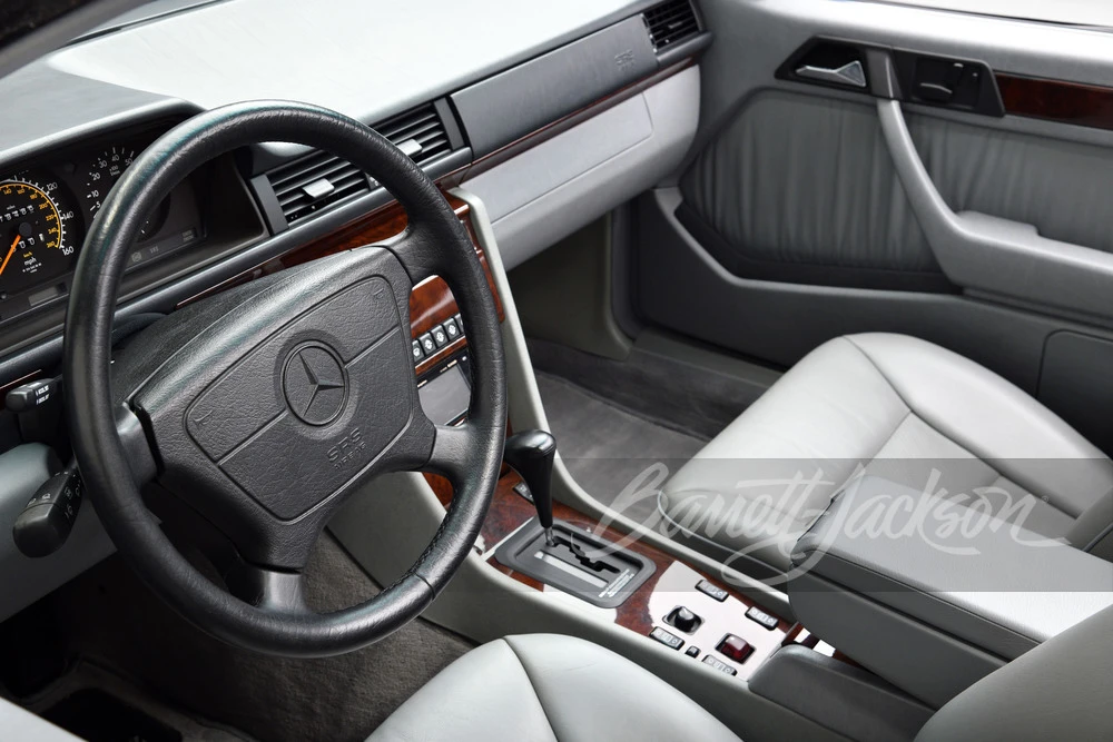 1995 Mercedes-Benz W124 E-Class - Image 22 of 31