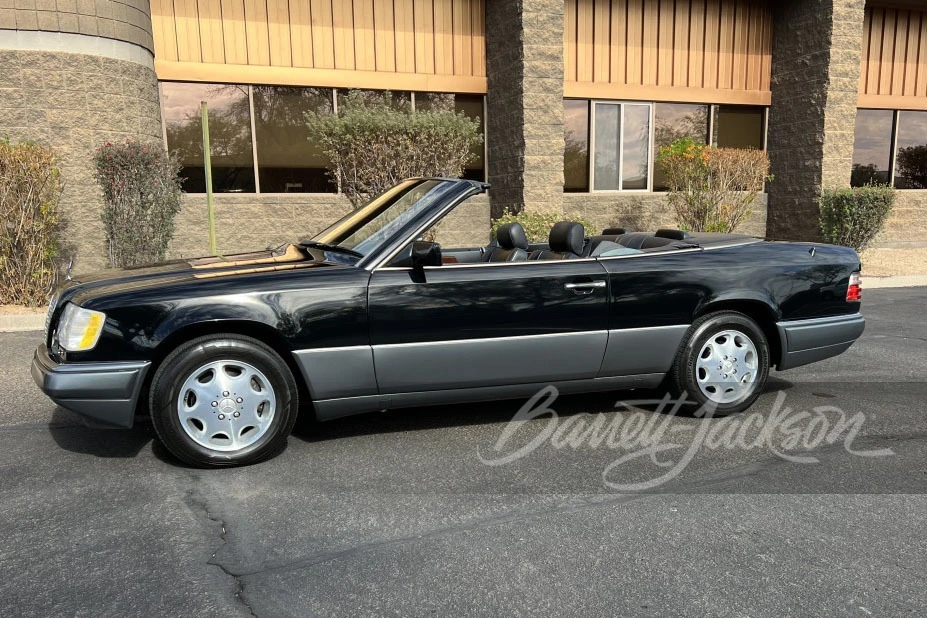 1995 Mercedes-Benz W124 E-Class - Image 12 of 12