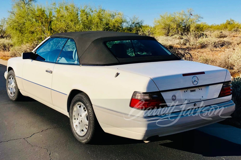 1995 Mercedes-Benz W124 E-Class - Image 12 of 13