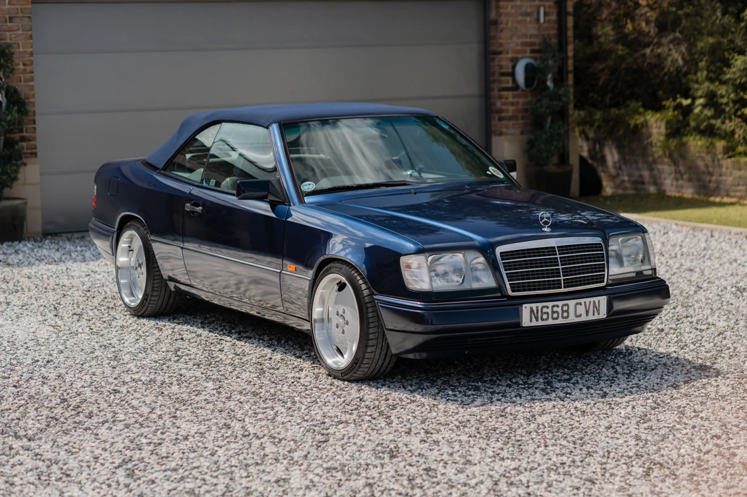 1995 Mercedes-Benz W124 E-Class - Image 2 of 31