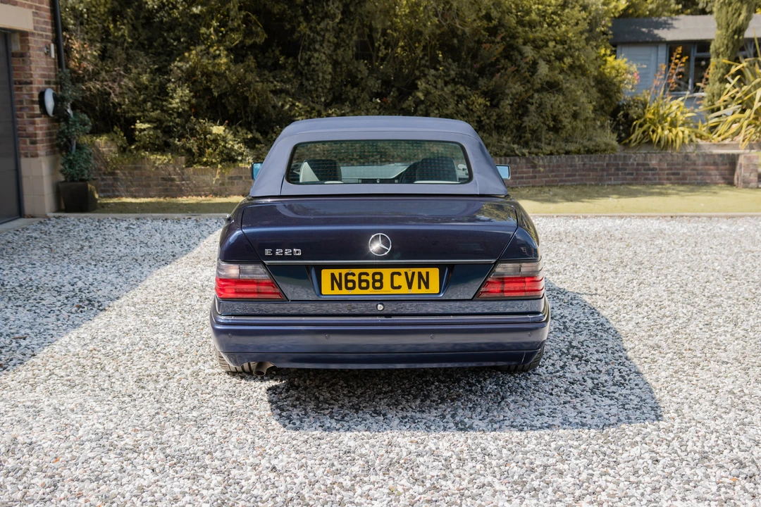 1995 Mercedes-Benz W124 E-Class - Image 7 of 31