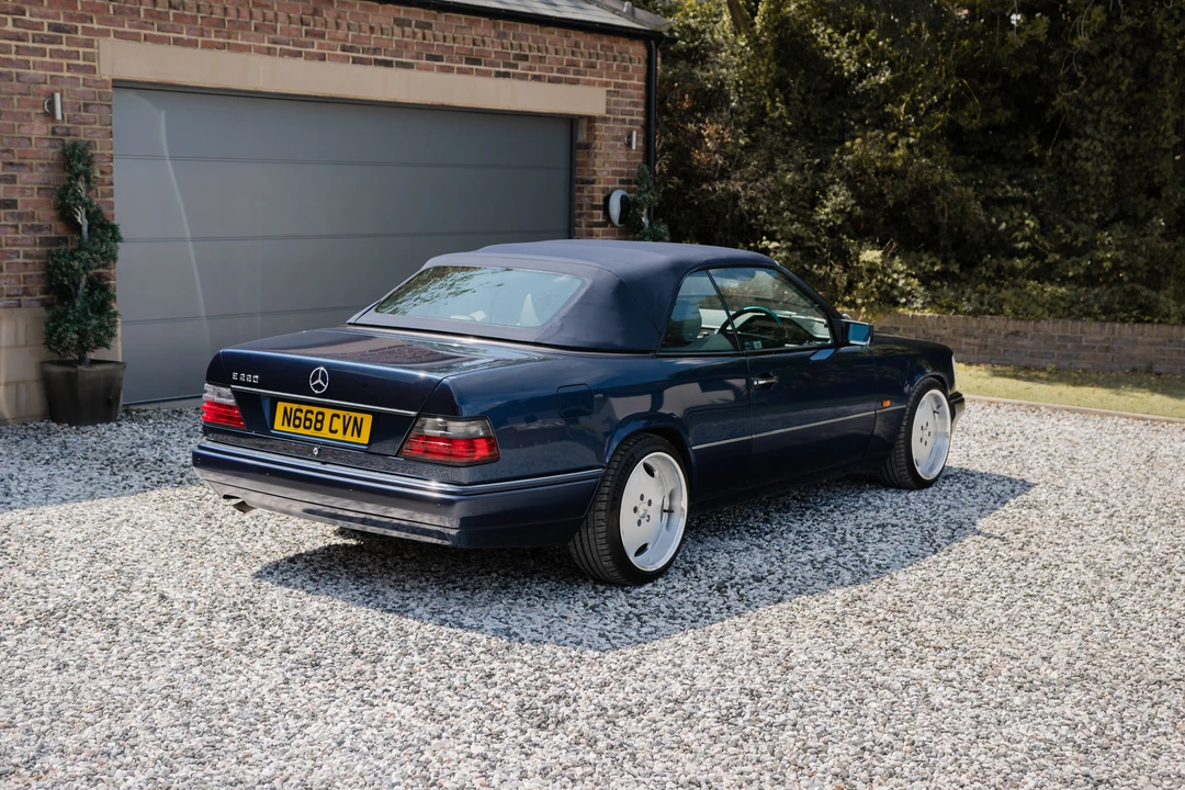 1995 Mercedes-Benz W124 E-Class - Image 6 of 31