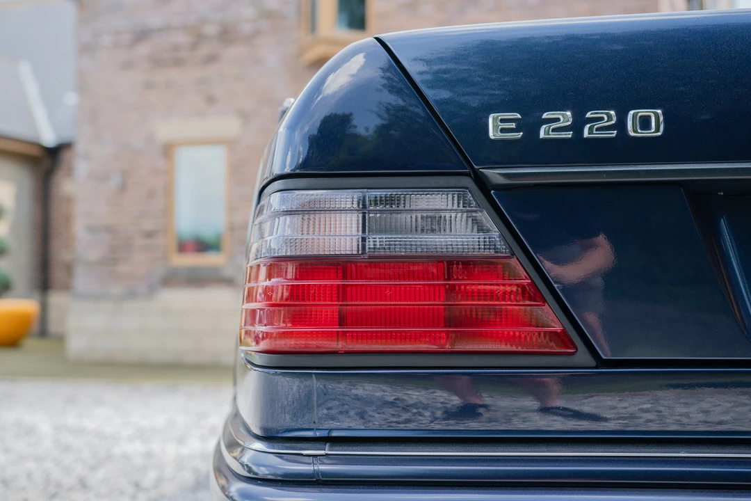 1995 Mercedes-Benz W124 E-Class - Image 31 of 31