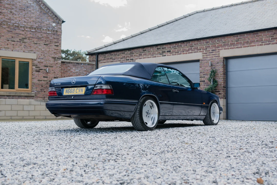 1995 Mercedes-Benz W124 E-Class - Image 14 of 31