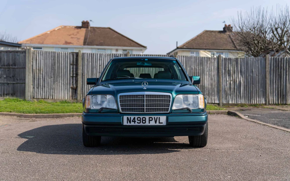1995 Mercedes-Benz W124 E-Class - Image 3 of 31