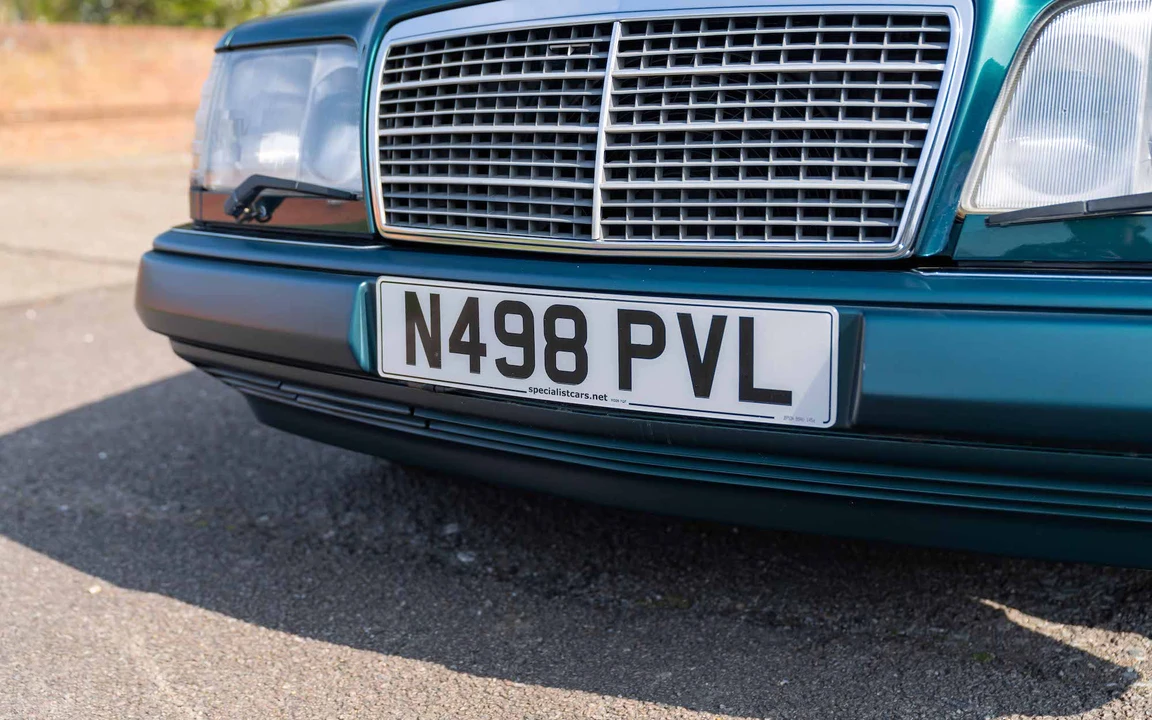 1995 Mercedes-Benz W124 E-Class - Image 24 of 31