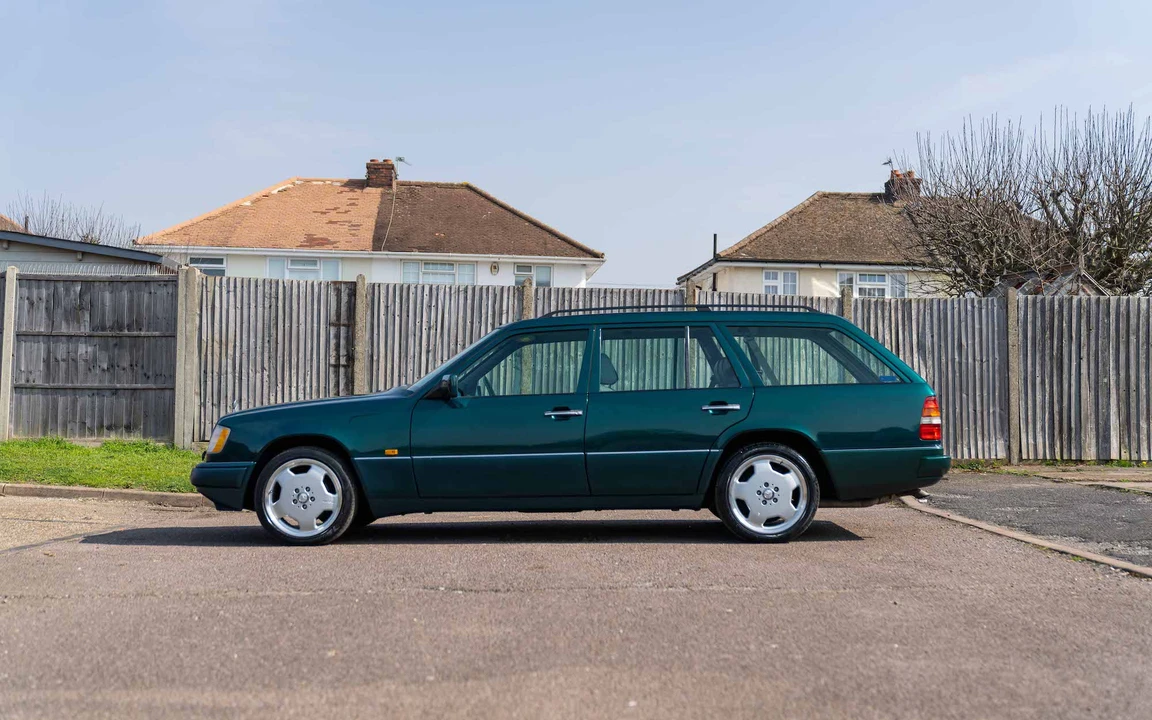 1995 Mercedes-Benz W124 E-Class - Image 17 of 31