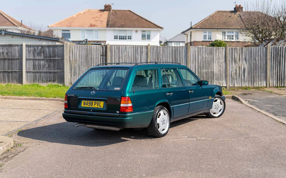1995 Mercedes-Benz W124 E-Class - Image 14 of 31