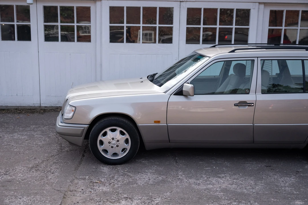 1995 Mercedes-Benz W124 E-Class - Image 21 of 31