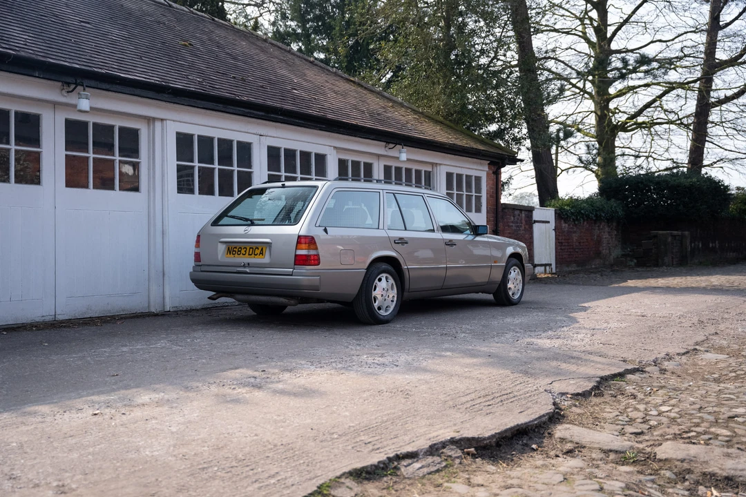 1995 Mercedes-Benz W124 E-Class - Image 10 of 31