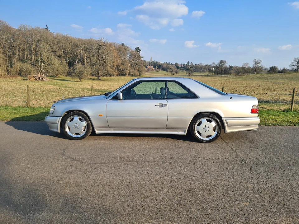 1995 Mercedes-Benz W124 E-Class - Image 5 of 21