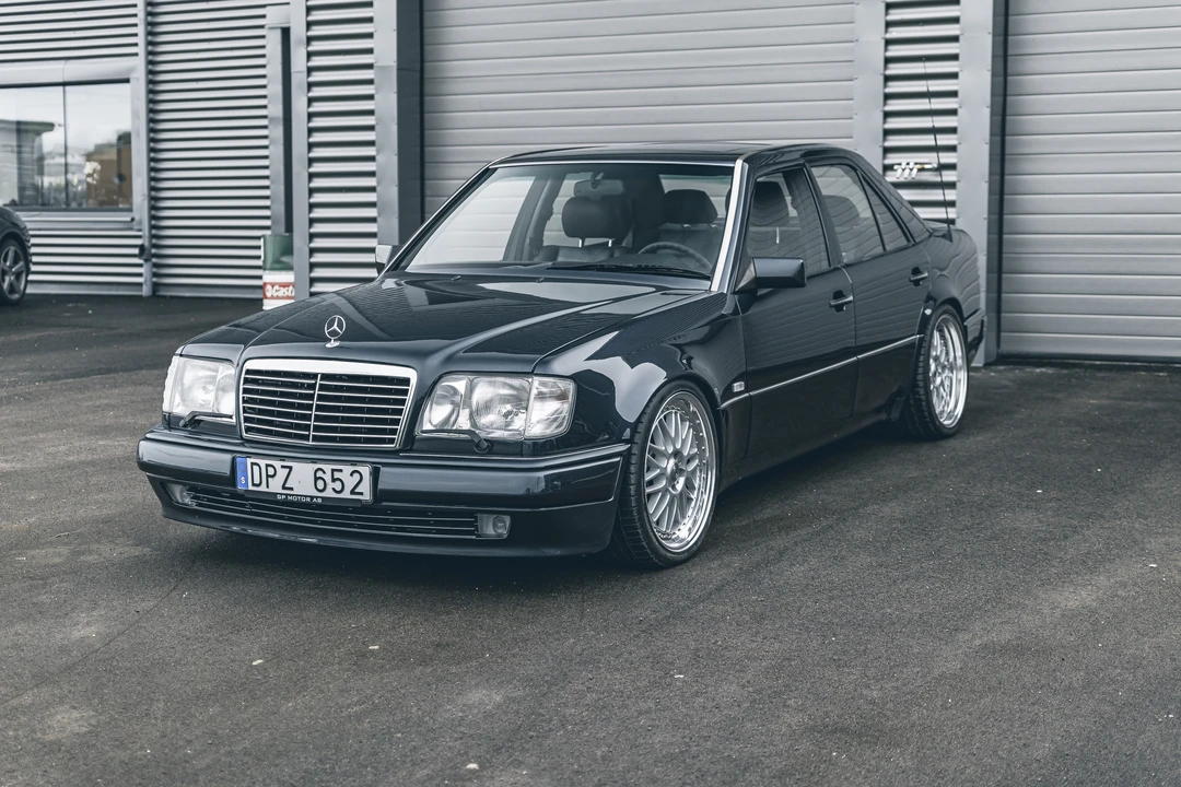 1995 Mercedes-Benz W124 E-Class - Image 4 of 31