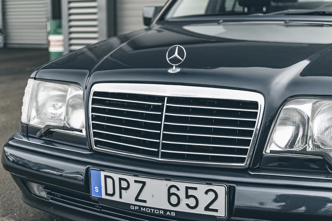 1995 Mercedes-Benz W124 E-Class - Image 16 of 31