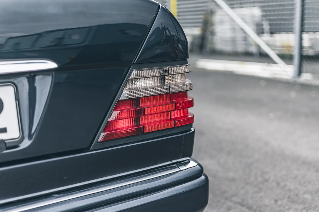 1995 Mercedes-Benz W124 E-Class - Image 29 of 31