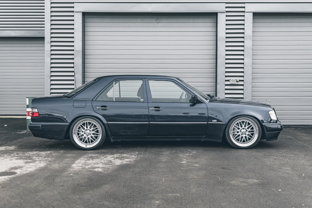 1995 Mercedes-Benz W124 E-Class - Image 6 of 31