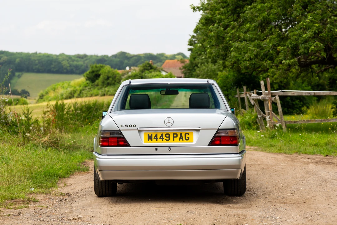 1995 Mercedes-Benz W124 E-Class - Image 16 of 31