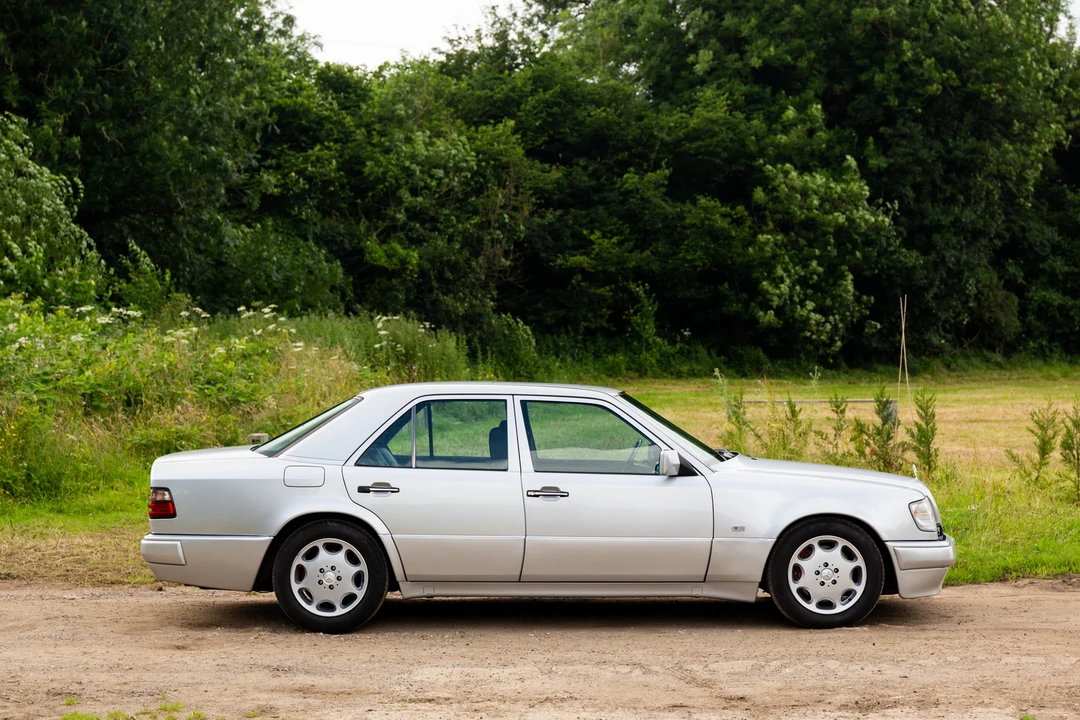 1995 Mercedes-Benz W124 E-Class - Image 6 of 31