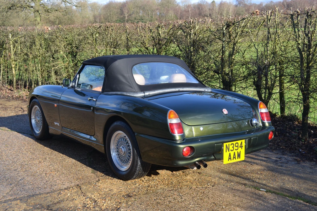 1995 MG RV8 - Image 10 of 12